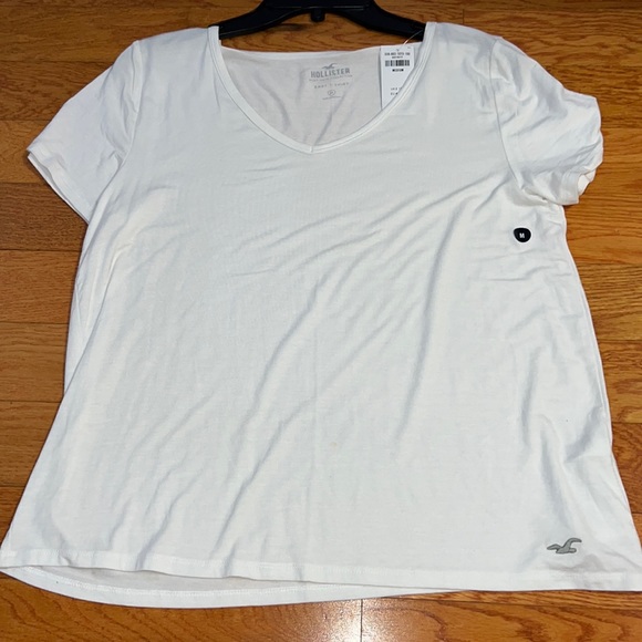 White t-shirt - Picture 1 of 2